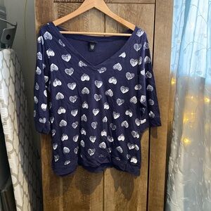 Torrid - Blue & White V-neck T-Shirt - Used - Good Condition.